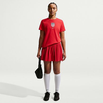 Women's Nike Red USMNT Crest T-Shirt