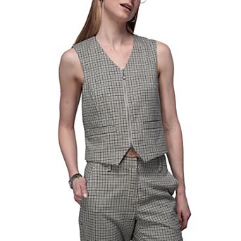 The Empower Zipper Vest