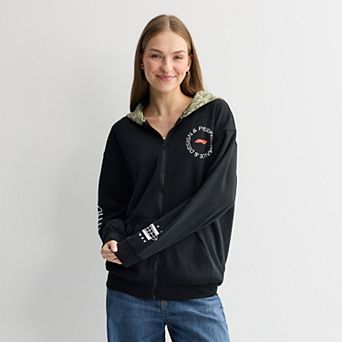 Juniors' FORMULA 1 Capsule Graphic Hoodie