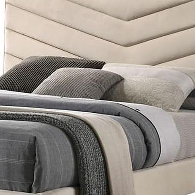 Vevy Bed, Chevron Tufted Flannelette Upholstery