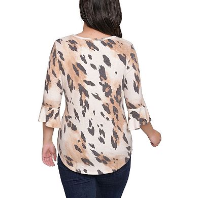 3/4 Bell Sleeve Top With Hardware