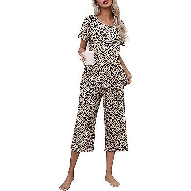 Ekouaer Women's Lettuce-Trim Short Sleeve Top & Capri Pajama Set