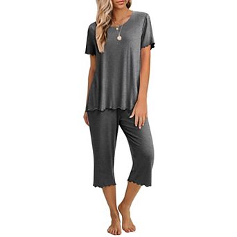 Ekouaer Women's Lettuce-Trim Short Sleeve Top & Capri Pajama Set