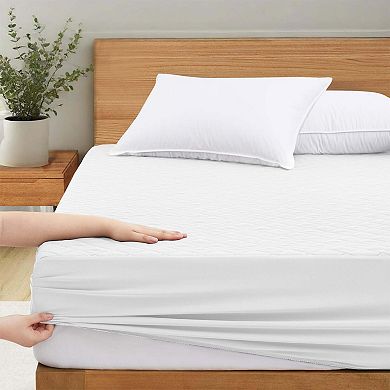 Unikome Waterproof Diamond-Quilted Mattress Protector Deep Pocket, Soft & Breathable