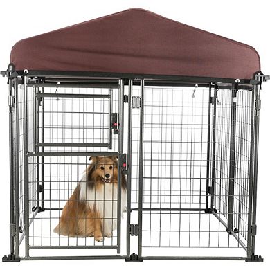 Deluxe Outdoor Dog Kennel