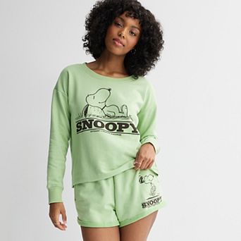 Juniors' Snoopy Long Sleeve Cropped Sweatshirt