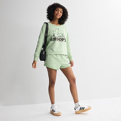 Juniors' Snoopy Long Sleeve Cropped Sweatshirt