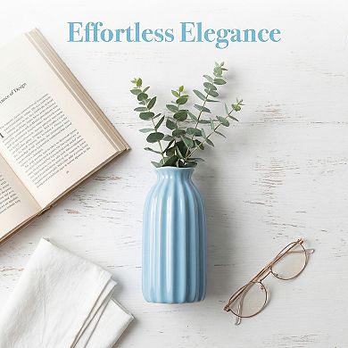Small Ceramic Vase Matte Ribbed Decorative Flower Vase for Desktop Bathroom Minimalist Boho Home