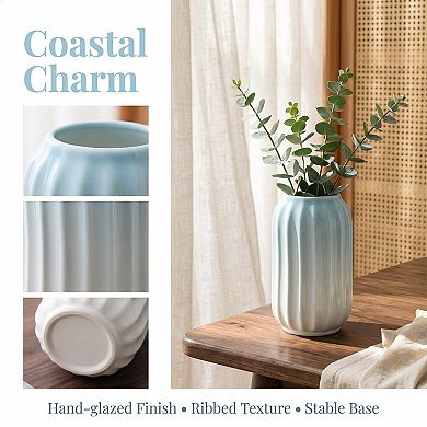 Modern Ceramic Flower Vase Matte Ribbed Vase, Small Decorative Vase for Desktop Bathroom