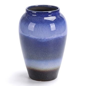 Elegant Modern Flower Vase with Matte Ribbed Design for Home Decor