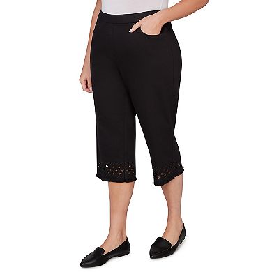 Women's Plus Alfred Dunner Geometric Cut Out Flat Front Capris