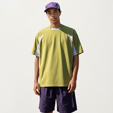 Men's Short Sleeve Athletic T-Shirt with Colorblock Panel Design Breathable Fabric and Relaxed Fit
