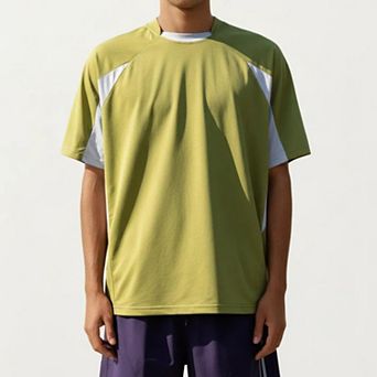 Men's Short Sleeve Athletic T-Shirt with Colorblock Panel Design Breathable Fabric and Relaxed Fit