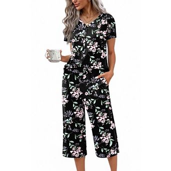 Ekouaer Women's Pajama Sets Short Sleeve Sleepwear Button Up 2 pc Pj Loungewear Top and Capri Pants