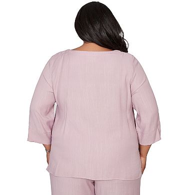 Plus Size Alfred Dunner Textured Spliced Rose Top with Necklace