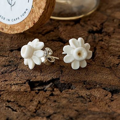 Daffodil Stud Earrings