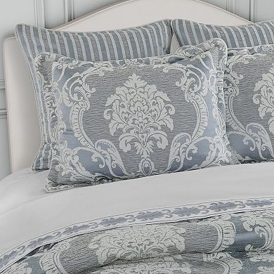 Five Queens Court Quincy 4-Piece Comforter Set wth Shams