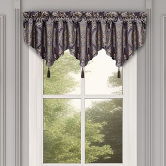 Five Queens Court Manchester Window Ascot Valance