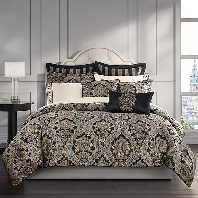 Five Queens Court Harriman 4-Piece Comforter Set with Shams