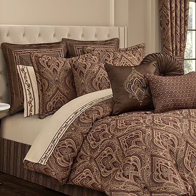 Five Queens Court Odette Comforter Set with Shams