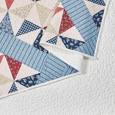 Modern Heirloom Americana Heartland Quilt Set with Shams