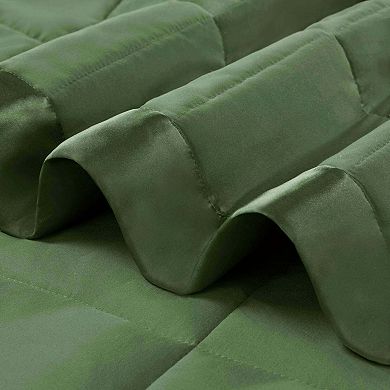 Lightweight Down Alternative Blanket with Satin Trim