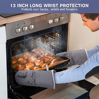 Oven gloves and pot pads with heat-resistant cotton lining