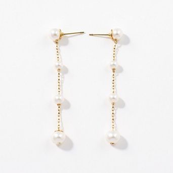 Pearl Drop Earrings with Delicate Chain Detailing and Graduated Bead Accents