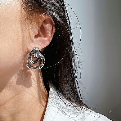 Women's Brass Interlocking Circle Earrings