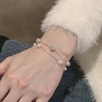 Women's Pearl and Crystal Beaded Bracelet with Delicate Chain Design