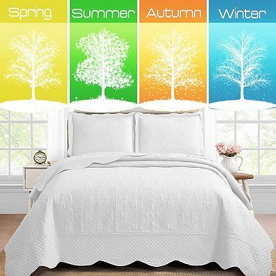 Lightweight Embossed Cottage-Style Bedspread