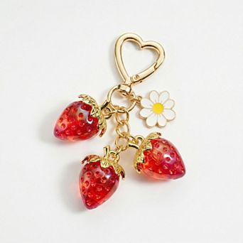Women's Strawberry Charm Keychain with Daisy Pendant and Heart Clip Decorative Bag Charm Accessory