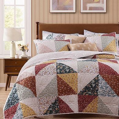 Patchwork Floral Reversible Bedspread Set