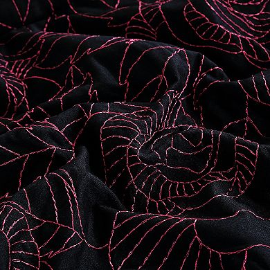 Black and Red Floral Scroll Comforter Set