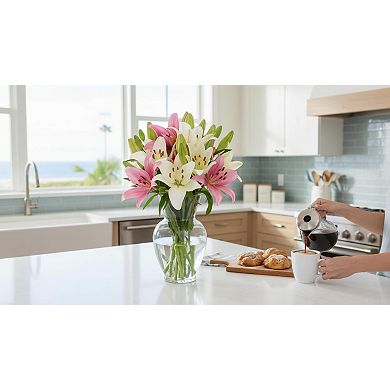 Lily Bouquet Fresh Flowers Gift