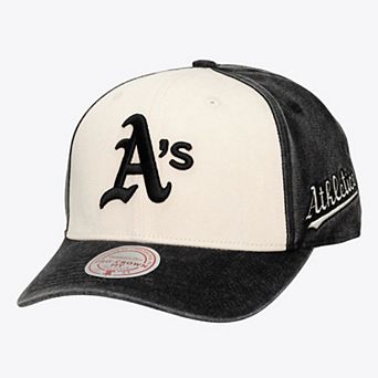Unisex Mitchell & Ness Cream/Black Athletics Snow Block Pro Crown Adjustable Hat