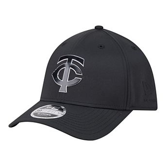 Men's New Era Black Minnesota Twins Metallic 39THIRTY M-Crown Flex Hat