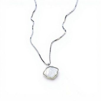 Women's Irregular Shell Pendant Necklace with Delicate Chain and Minimalist Design