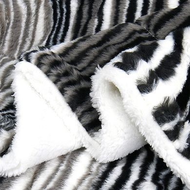Home Soft Things Printed Faux Fur Throw Blanket