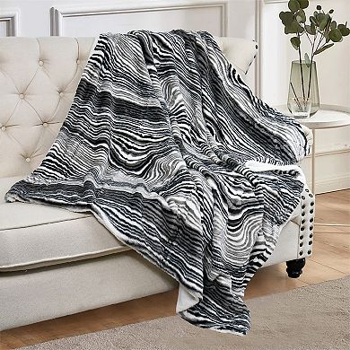 Home Soft Things Printed Faux Fur Throw Blanket