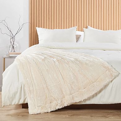 Home Soft Things Serengeti Double Sided Faux Fur Throw Blanket