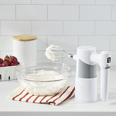 Cuisinart® 9-Speed Hand Mixer With Storage Case