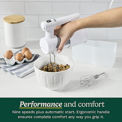 Cuisinart® 9-Speed Hand Mixer With Storage Case