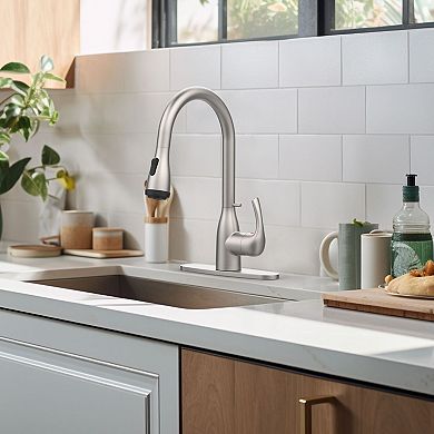 Stainless Steel Kitchen Faucet Single Handle for Everyday Use