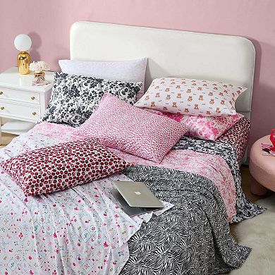 Betsey Johnson Pattern Sheet Set