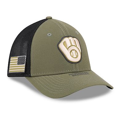 Men's New Era Olive Milwaukee Brewers 2026 Armed Forces Day 39THIRTY M-Crown Flex Hat
