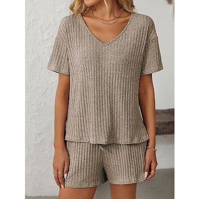 Women's Short Sleeve V Neck Top and Shorts Set with Pockets