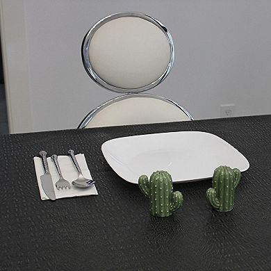 Cactus Ceramic Salt and Pepper Shaker Hand Painted Decor