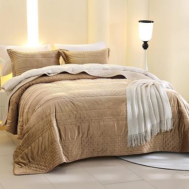 Ultra-soft all-season king-size bed cover