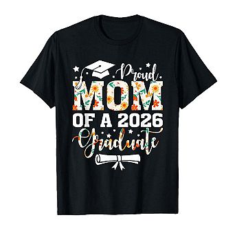 Proud Mom 2026 Graduate Senior Class Graduation Women's T-Shirt